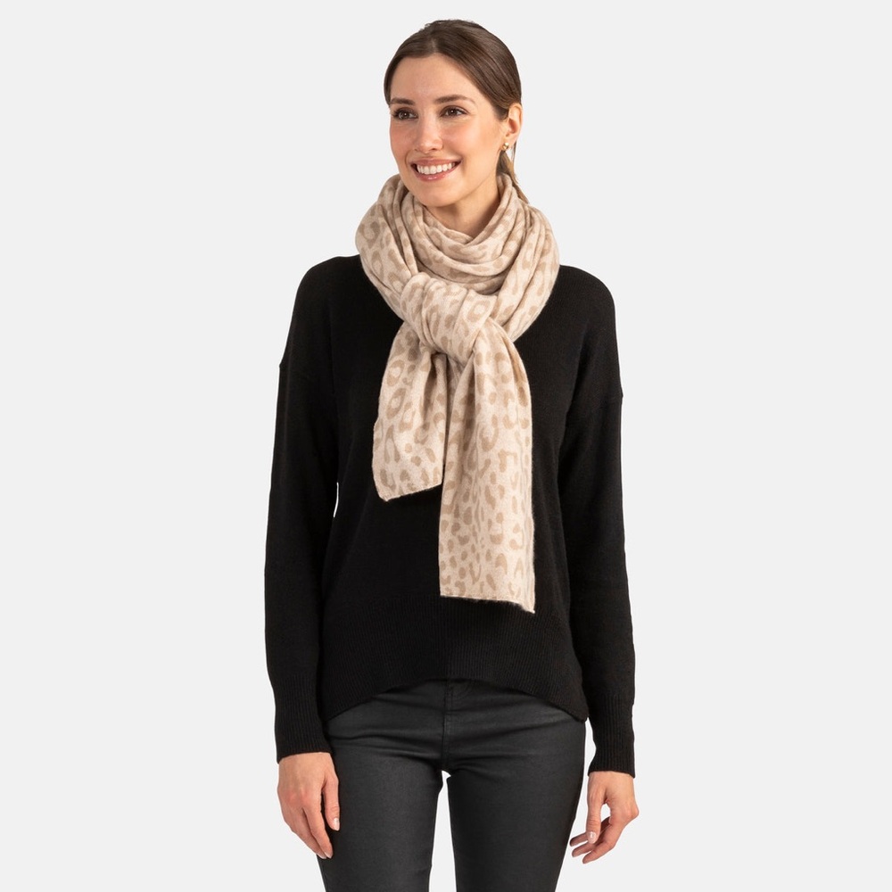 AMICALE 100% Cashmere NEW Leopard Animal Print Scarf Wrap NEW Oatmeal - Picture 11 of 11